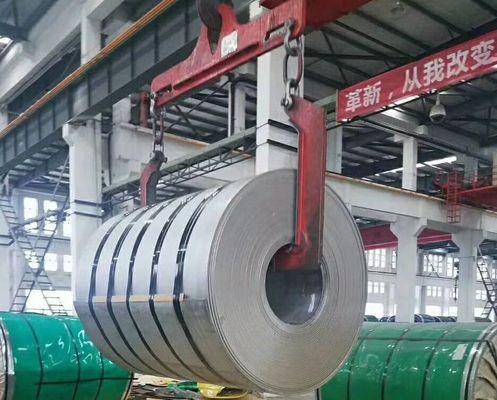 TP304 Banda de acero inoxidable laminada en frío con acabado de superficie 2B Estándar ASTM